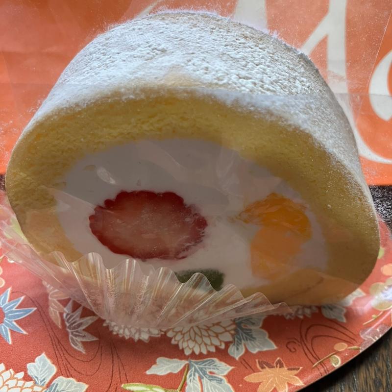 堂島ロール（フルーツ入）カット(パティスリー モンシェール Factory Shop(ファクトリーショップ))