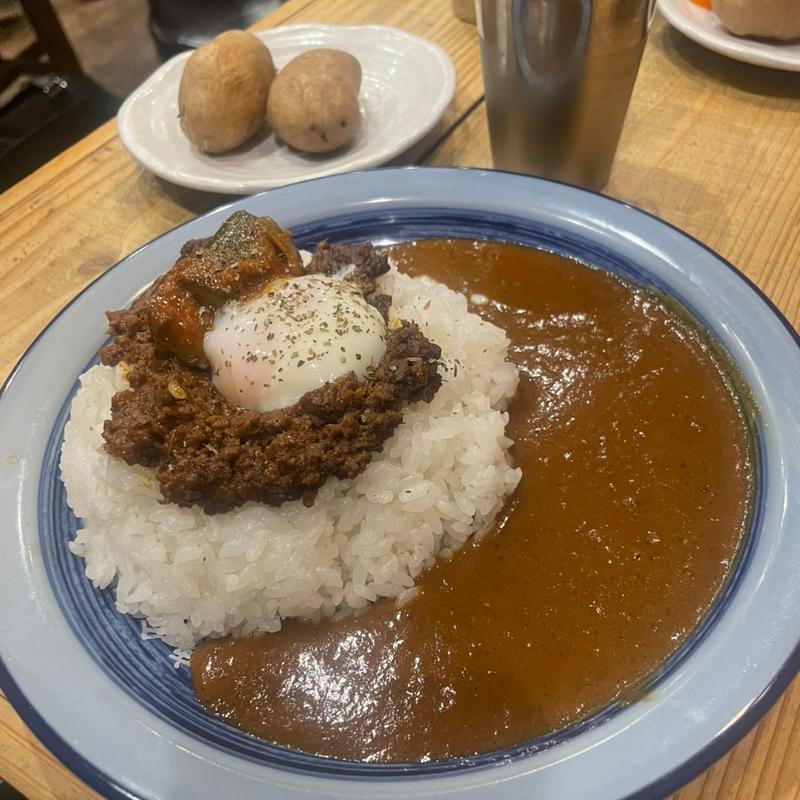 ドライカレー＆カレーソース(もうやんカレー 新宿東口店)