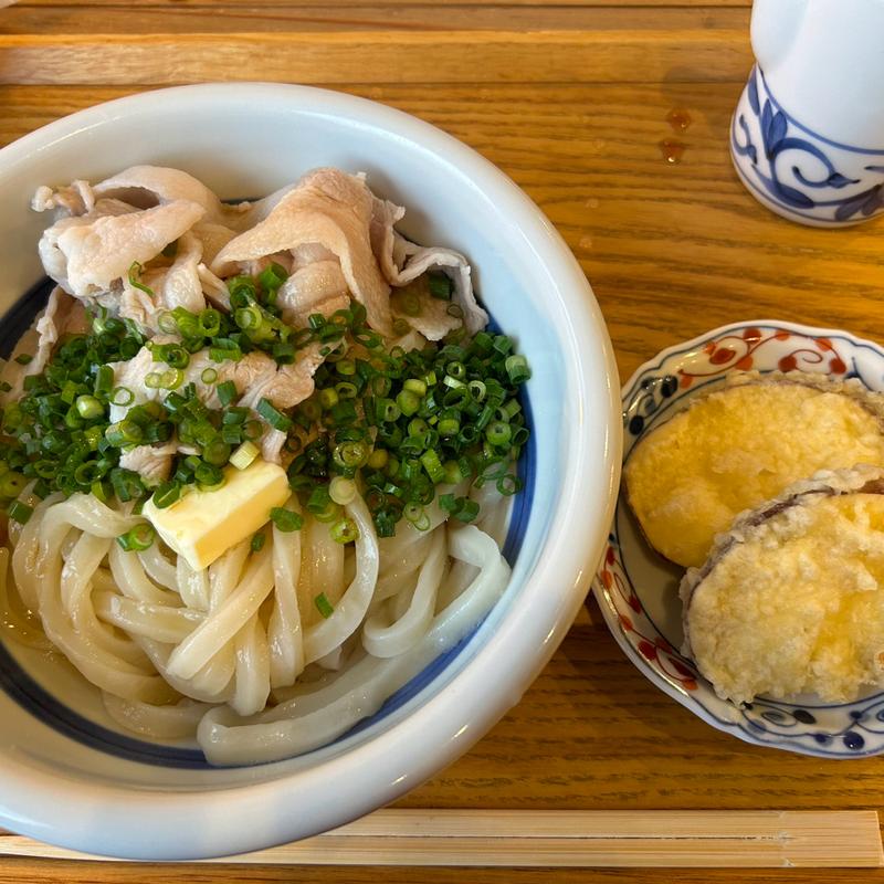 肉バターパンク(うどんマルナナ)