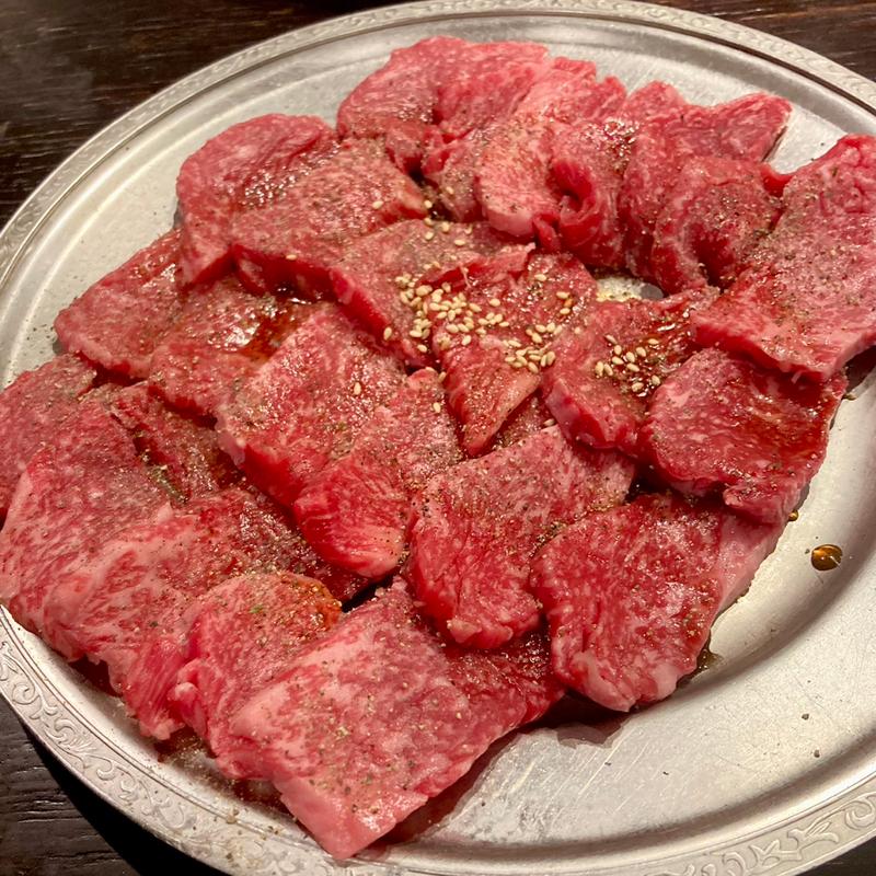 黒毛和牛ランプ(３９０円均一焼肉 金星 本町店)