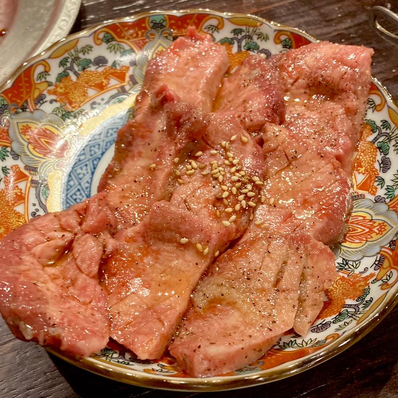 厚切り上塩タン(３９０円均一焼肉 金星 本町店)