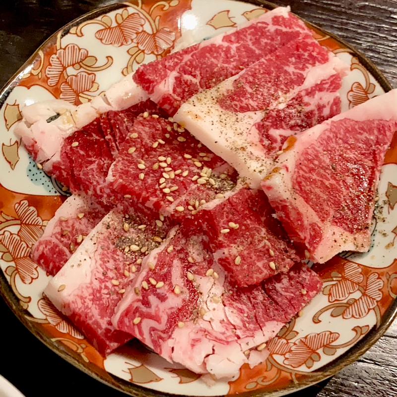 黒毛和牛ロース(３９０円均一焼肉 金星 本町店)