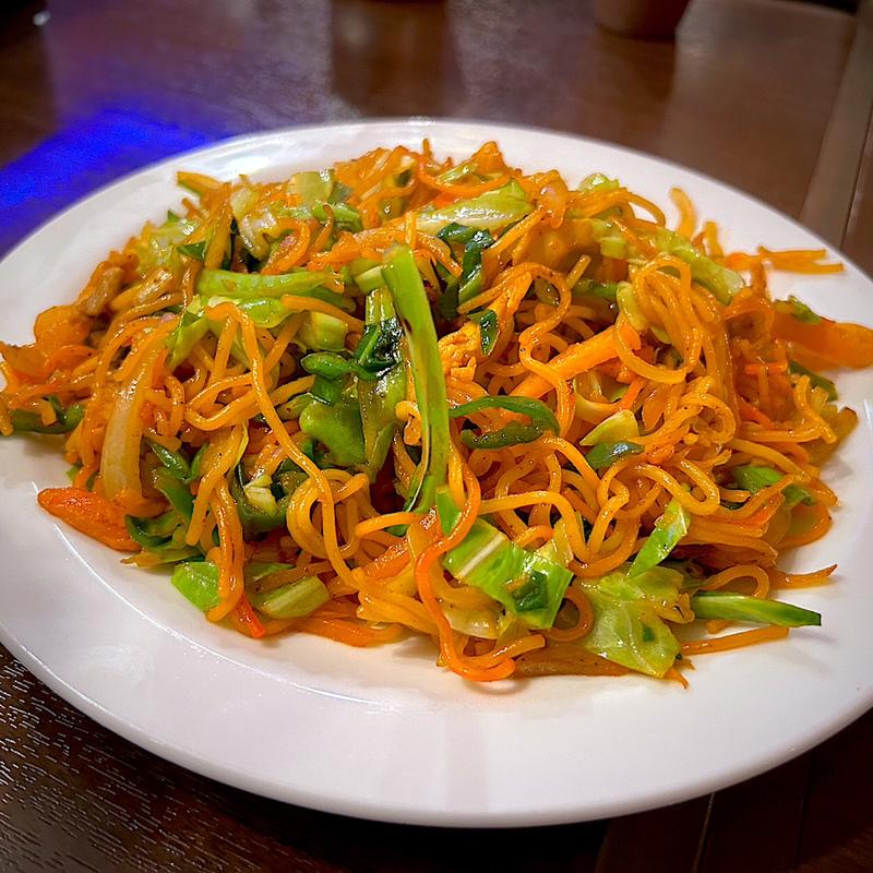 インド風焼きそば(チキン)(SPICE KING（スパイスキング）)