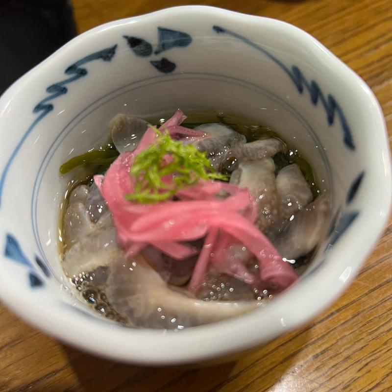 ナマコとめかぶともずく酢(よもぎ)