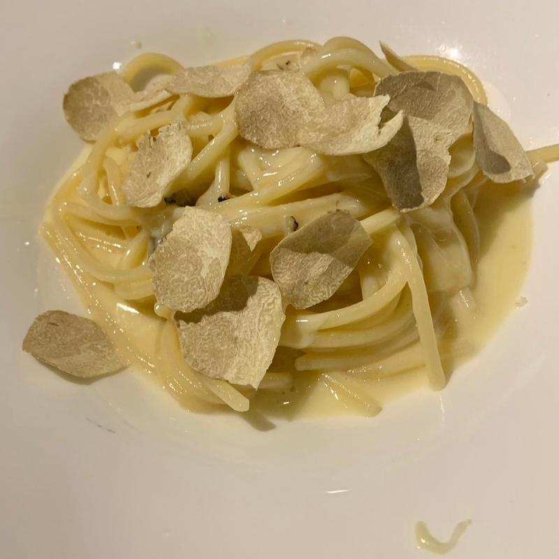 トリュフのパスタ(エクリュ)