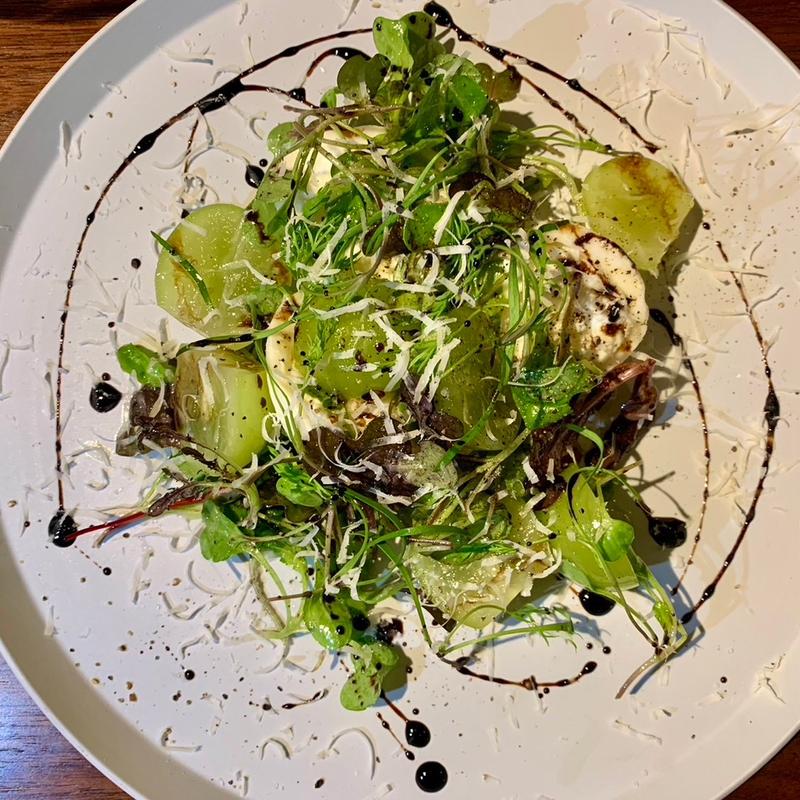 サラダ(エクリュ)