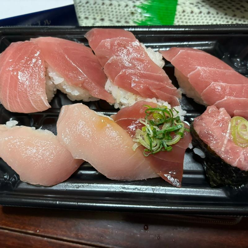 まぐろづくしセット(スシロー 北本店)