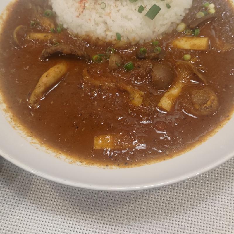 プレミアムきのこカレー(タシモリカレー)