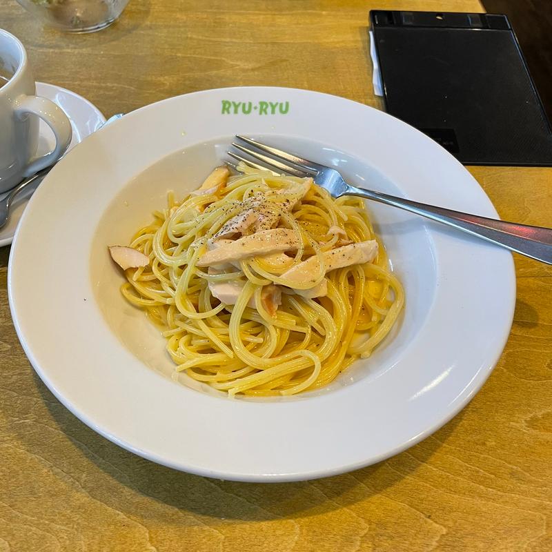 カルボナーラ(リュリュ三宮店)