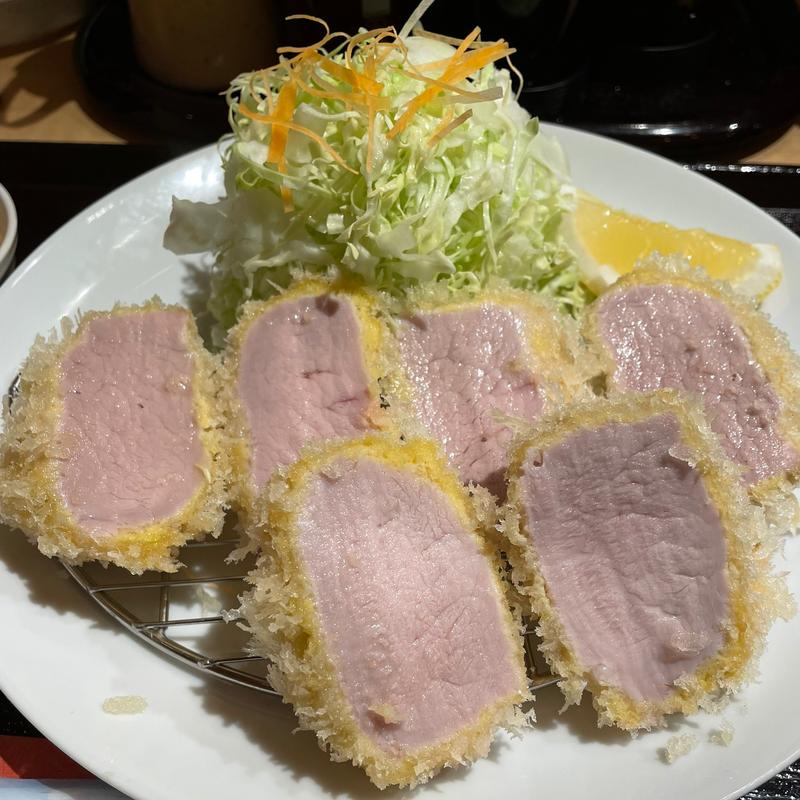ヒレカツランチ（中・三枚）(とんかつ よしだ)