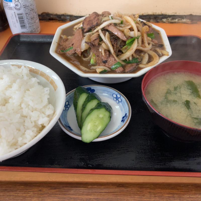 ニラレバ炒め定食(美うら食堂)