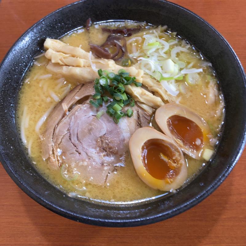 伝心ラーメン(みそとんこつ)(麺や伝心 )
