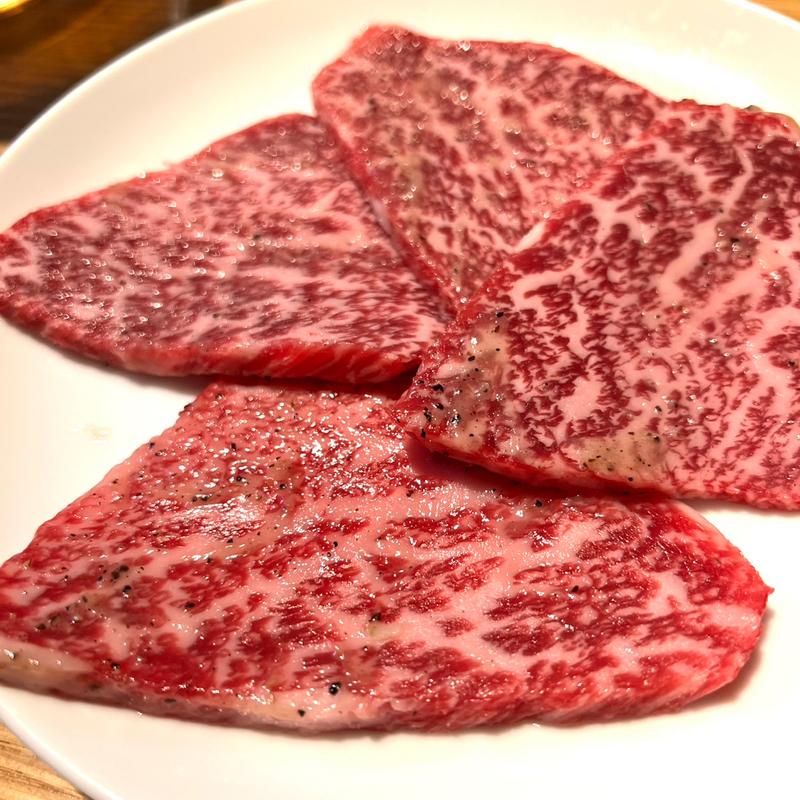 トモサンカク(ビーフキッチン 中目黒本店)