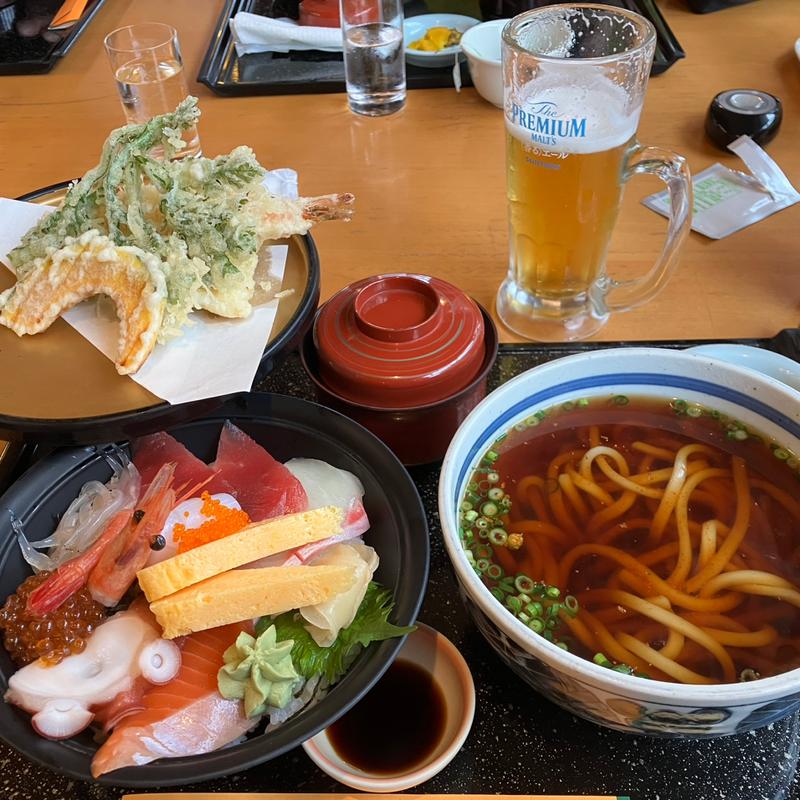海鮮丼(しおさい )