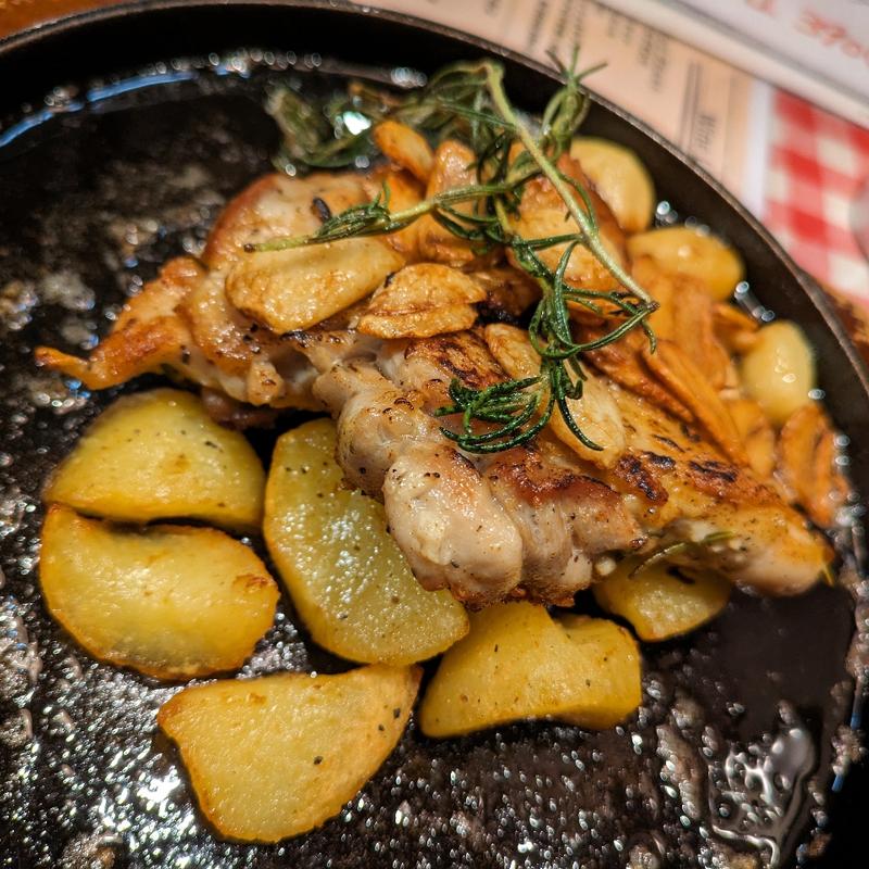 ガーリックバターチキン(Garlic Mania ガーリックマニア)