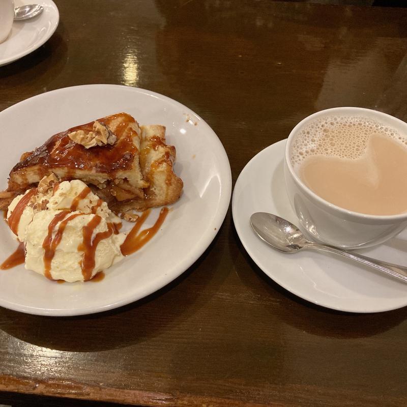 (カフェ・ラ・ダダ)