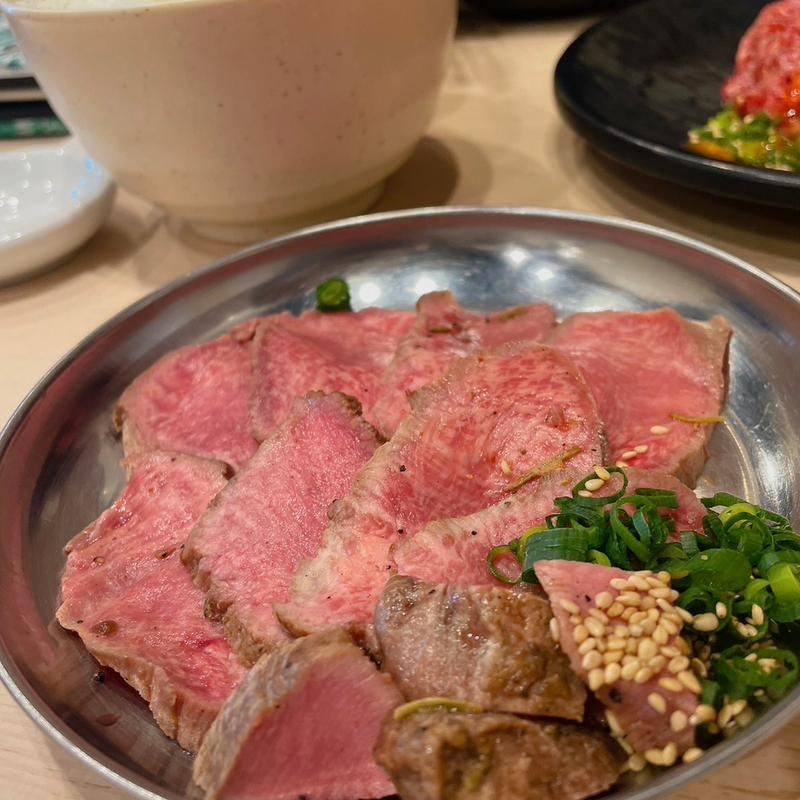 赤身ステーキ(焼肉ヒロミヤ四谷4号店)