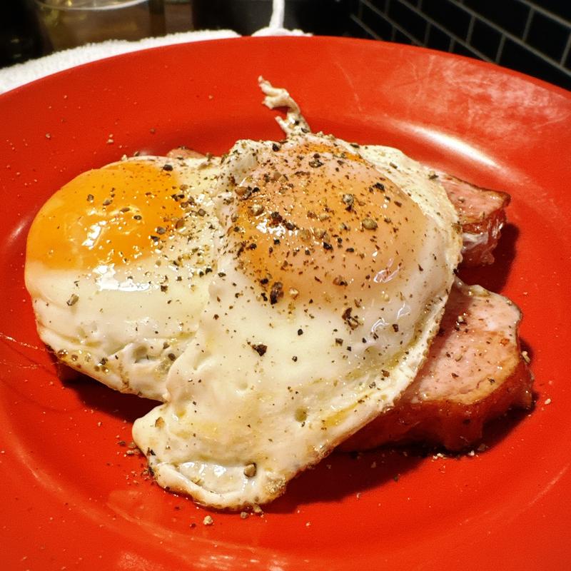 チャーシューエッグ(大衆酒場 チャン栓チャン)