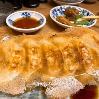肉汁焼き餃子(大衆酒場 天神大ホール)
