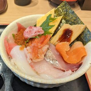 メガ盛り！特上海鮮丼(大起水産 回転寿司 八尾店)