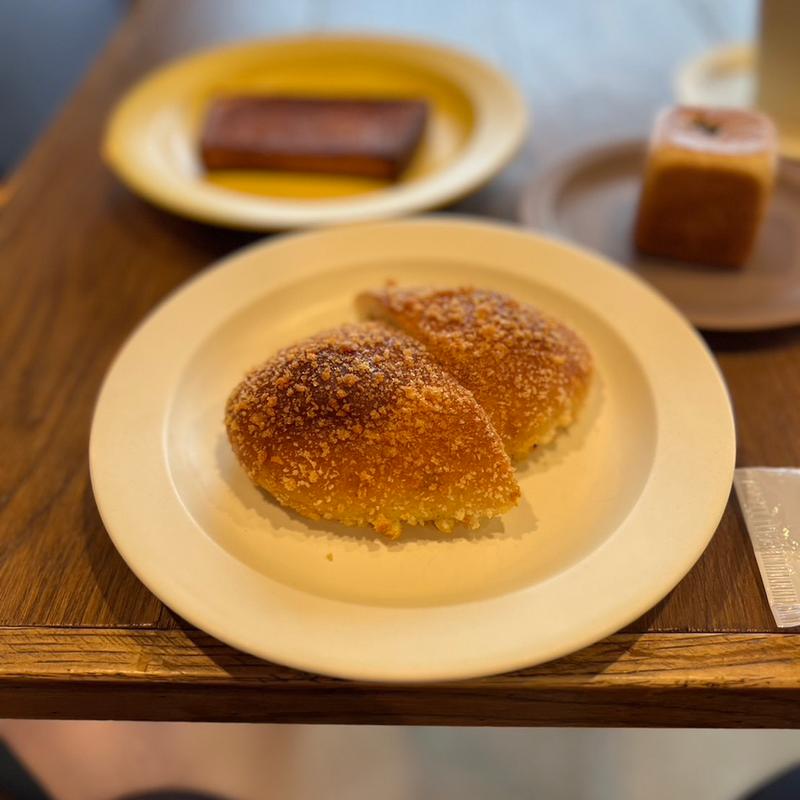 揚げないカレーパン(パンとおやつ 奥阿賀コンビリー)