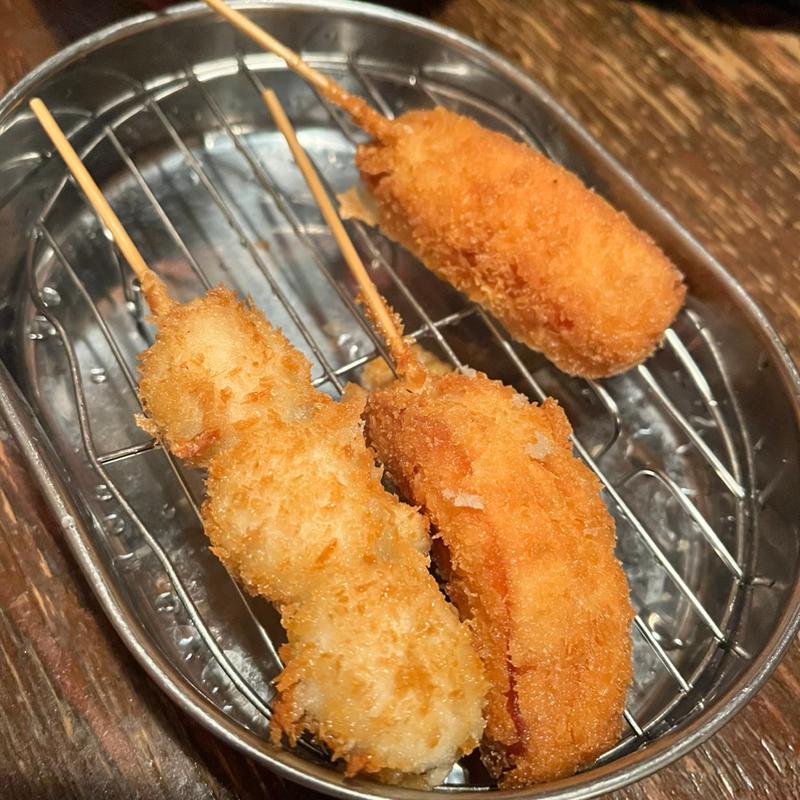 串揚げ(串”ら 駅前店 （くじら）)