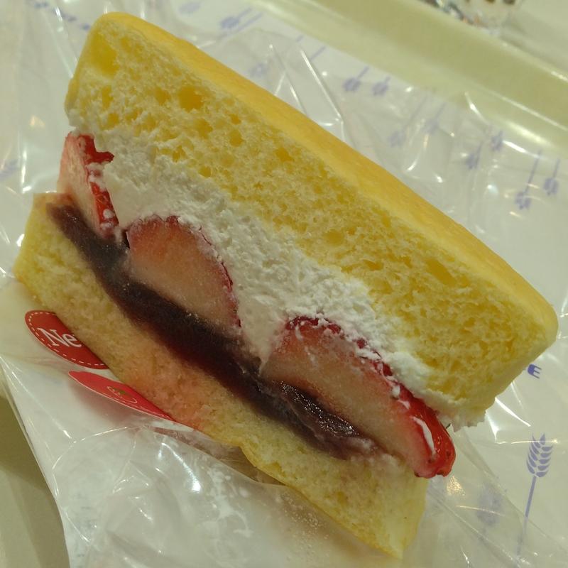 いちごのエンゼルソフト(Deli & Bread VIE DE FRANCE 青森店)