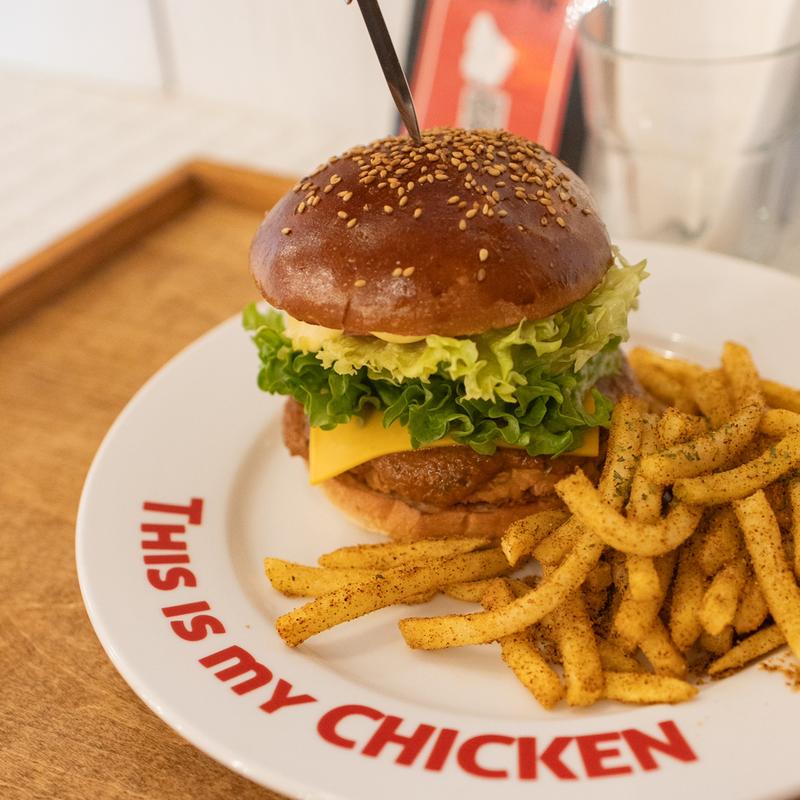 グルメバーガー スパイスポテトコンボ(This is my CHICKEN)