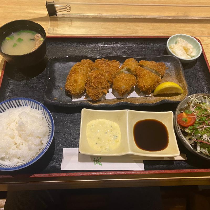 広島産かきフライ定食　4個(一誠)