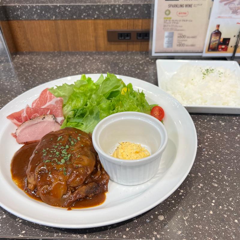 デミグラスハンバーグランチ(イオンスタイル 品川シーサイド)