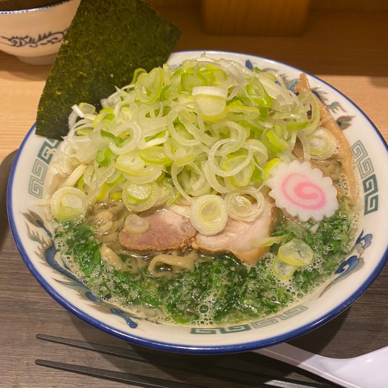 ネギ入りにらそば(舎鈴 キュービックプラザ新横浜)