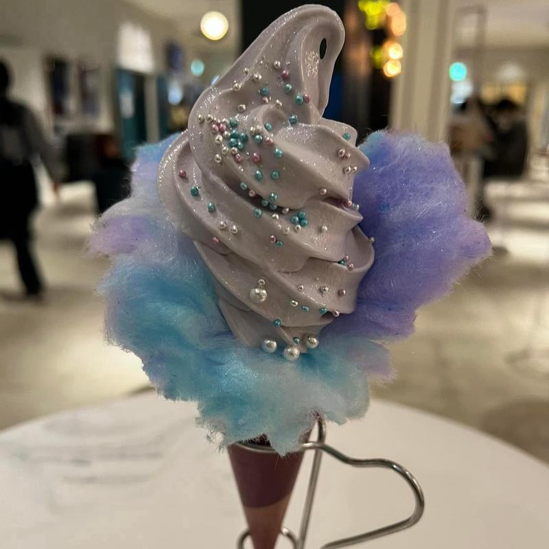 ネビュランソフトクリーム(コニカミノルタ プラネタリアTOKYO)