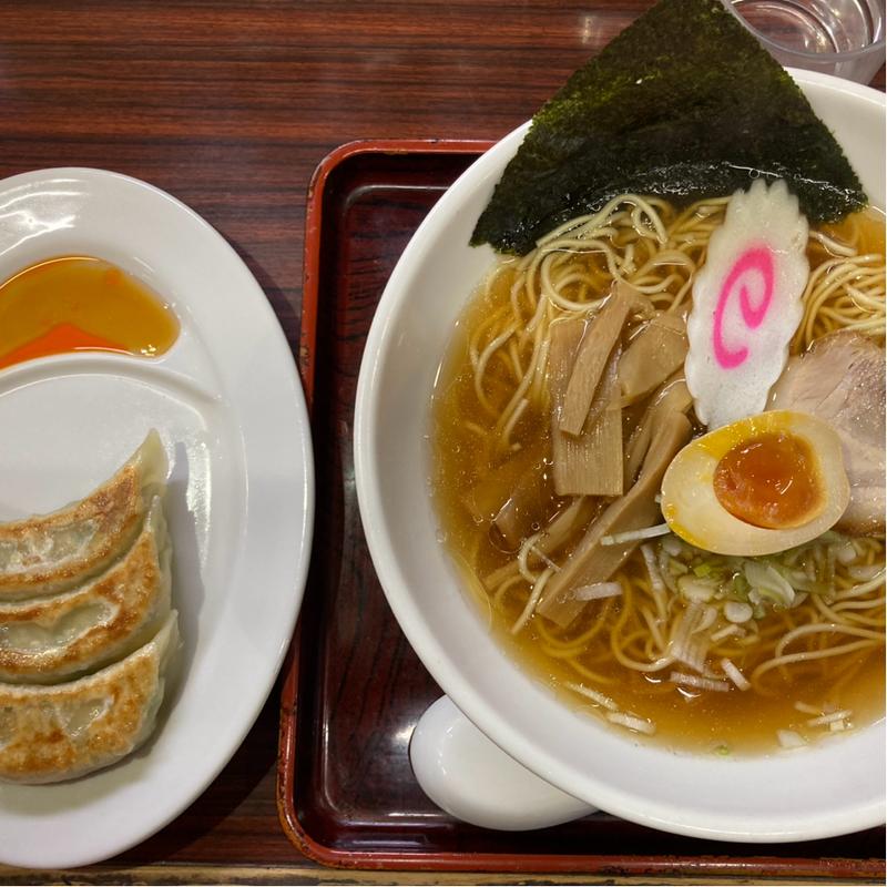 醤油ラーメン　半餃子セット(中華食堂 da ru ma)