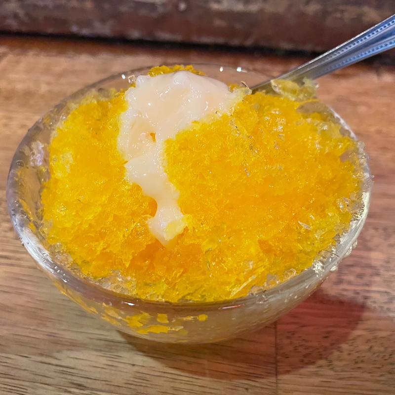 かき氷（マンゴー）(お好み焼きQ 祇園店)