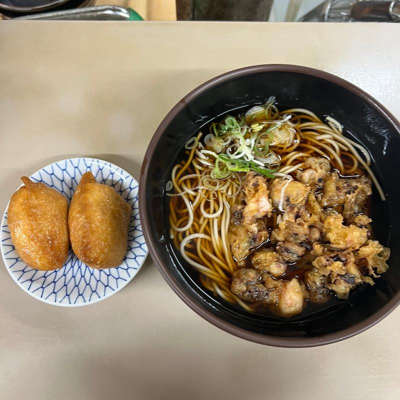 ゲソ天そば、いなり(山田屋 )