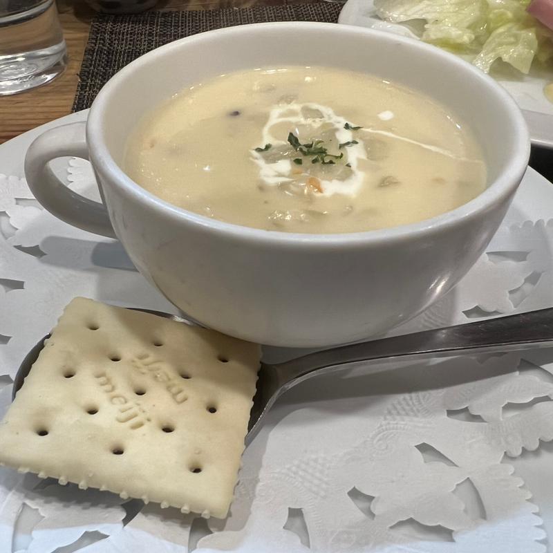 クラムチャウダー(グリル末松 （グリルスエマツ）)