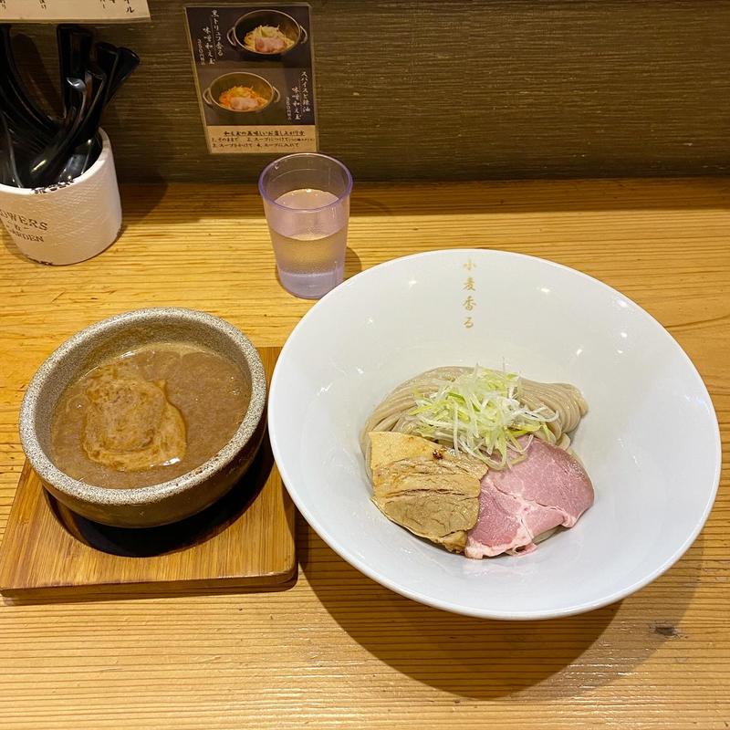 (麦の道すぐれ)