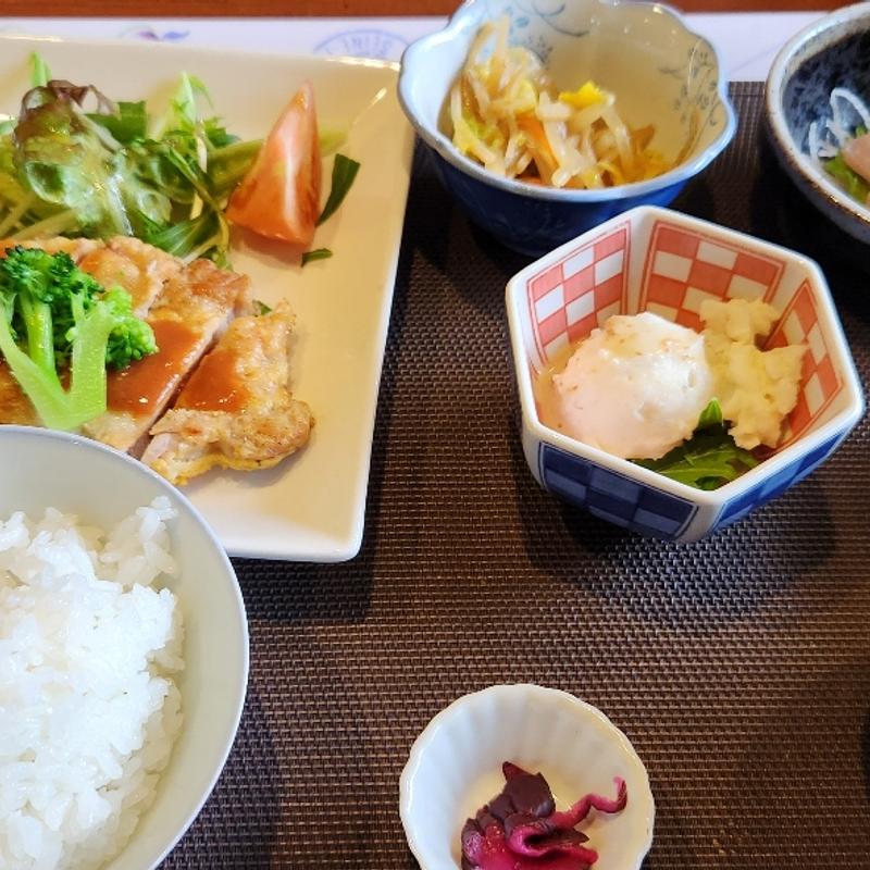 ランチ（肉）(おゆき （【旧店名】居酒屋ゆきみや）)