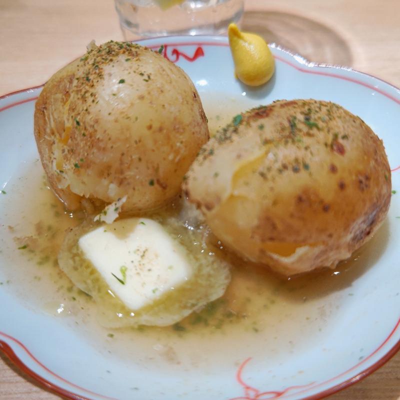 貝出汁おでん じゃがバター(大衆すし酒場 スシマヅメ 野毛本店)