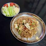 焼そば+サラダ(ベルクス 東墨田店)