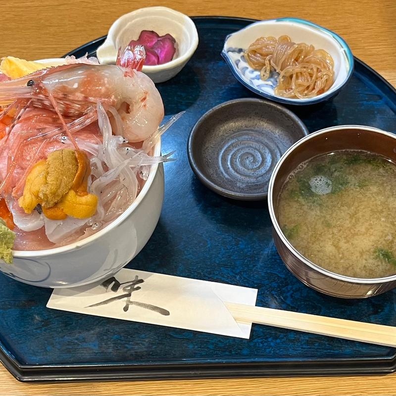 大吉丼(東家 （あずまや）)