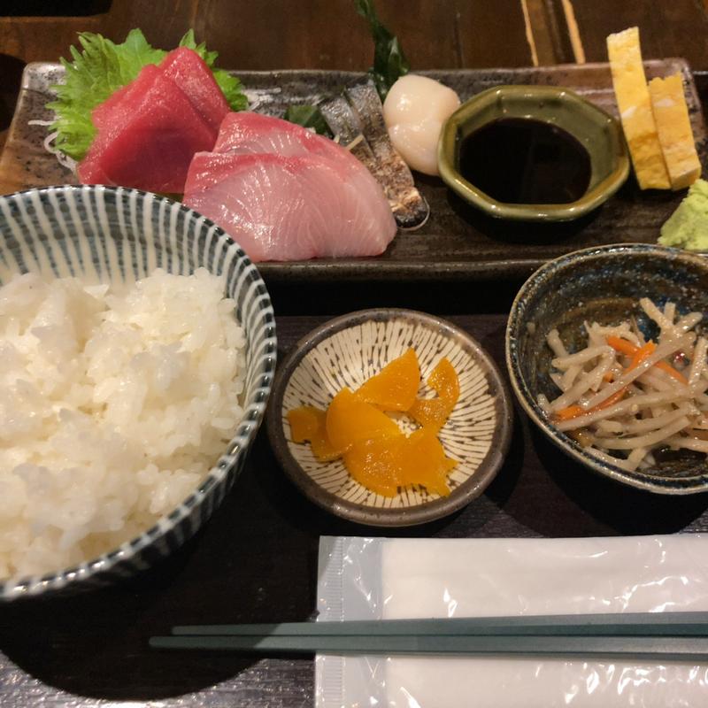 刺身盛り合わせ定食(喜口屋)