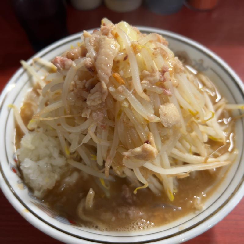 ラーメン（中盛り）(ラーメン 一太豚（イタトン）)
