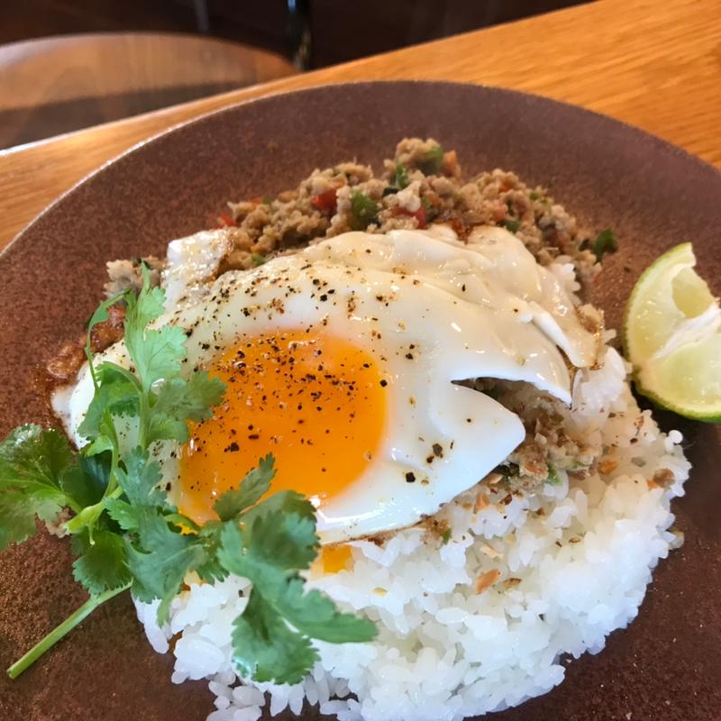 ガパオライス(GFC/Nü café)