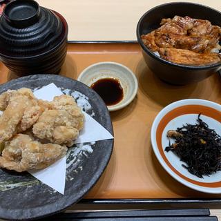 十勝小豚丼とザンギセット(㐂久好 イオンモールナゴヤドーム前)