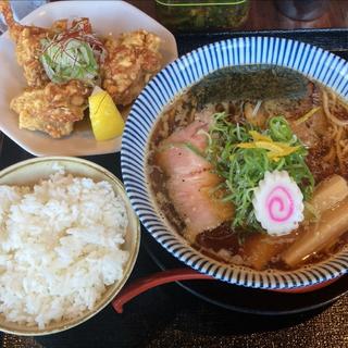魚介中華そば(麺屋 甚八)