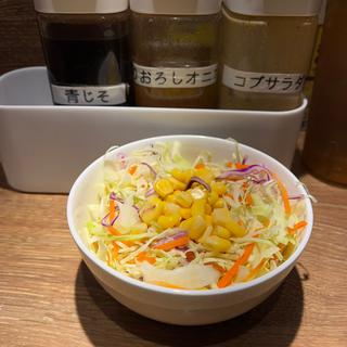 サラダ(神田たまごけん 西新宿店)