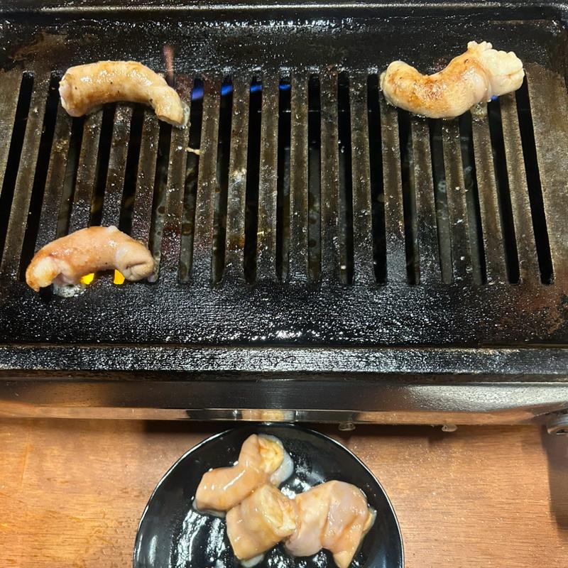 マルチョウ(ホルモン焼き 廿廿 （じゅうじゅう）)