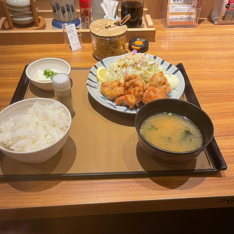 唐揚げ定食(やよい軒 平塚店)