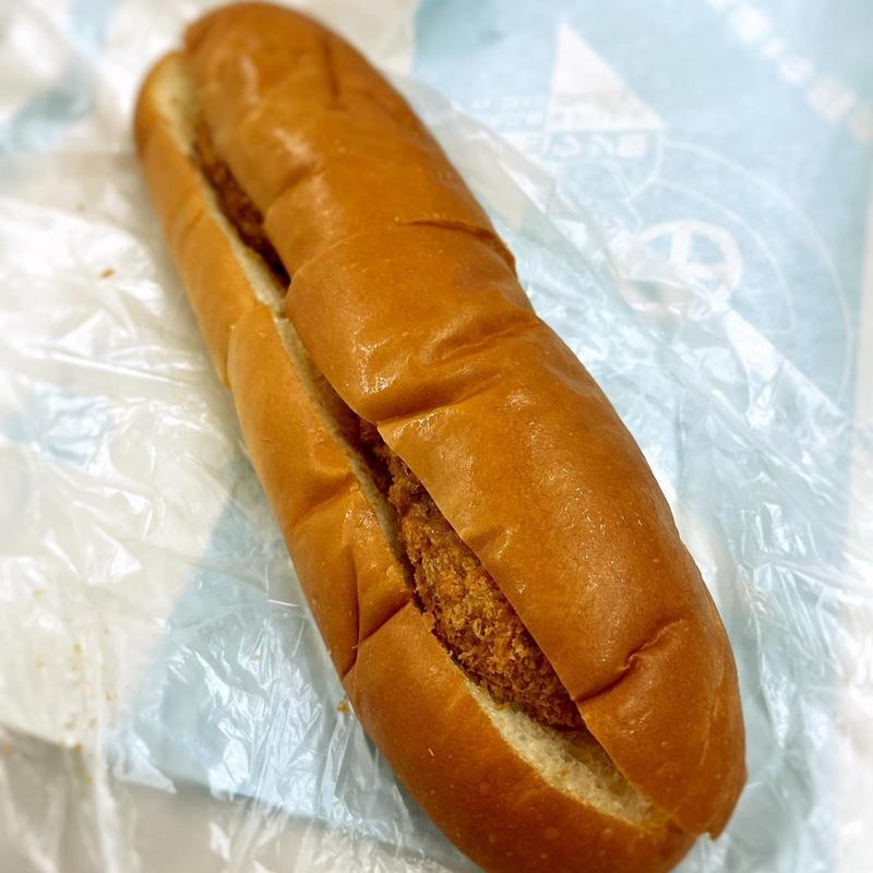 コロッケパン(元祖コロッケ チョウシ屋)